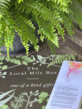 Load image into Gallery viewer, Local Smile Gift Box