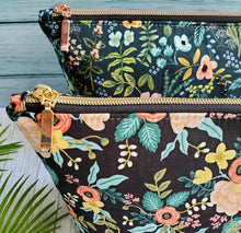 Load image into Gallery viewer, Gold Zipper Pouch/Pencil Case