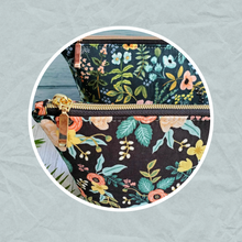 Load image into Gallery viewer, Gold Zipper Pouch/Pencil Case