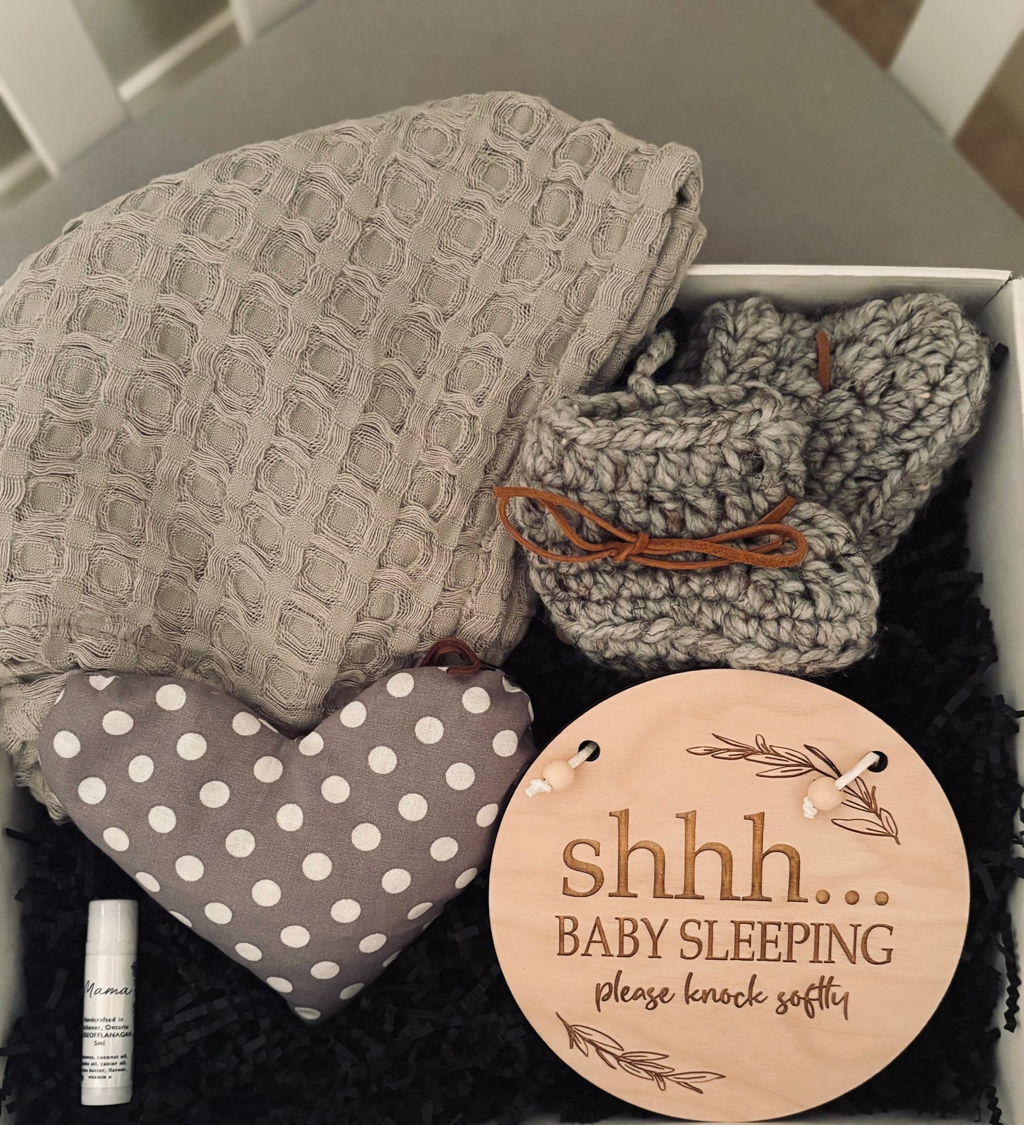 Welcome Baby: Cozy Cuteness