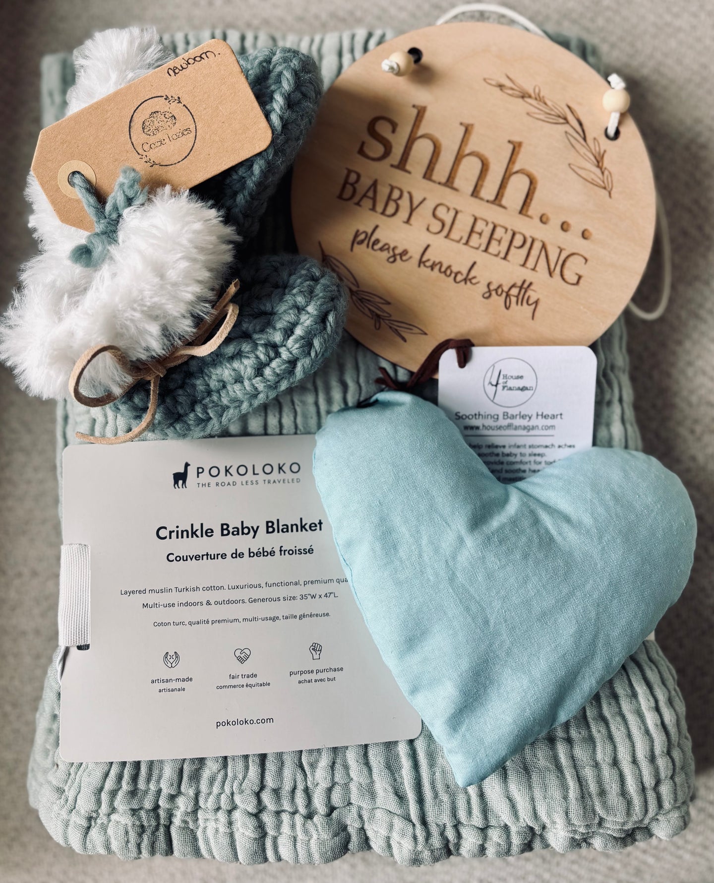 Welcome Baby: Cozy Cuteness (2 colour options)