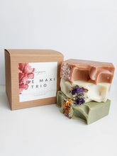 Load image into Gallery viewer, Botanical Indulgence Gift Box
