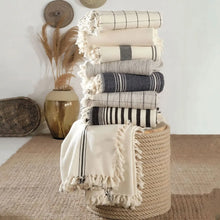 Load image into Gallery viewer, Cotton Throw
